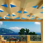 Appartement Sofia Amazing Views Agios Georgios Pagon